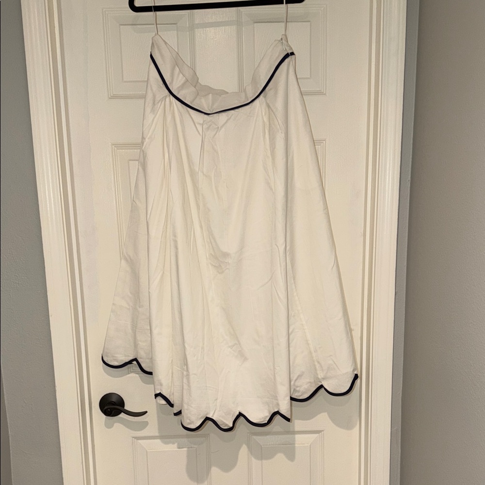 French Connection White A-Line Skirt with Navy Scalloped Trim